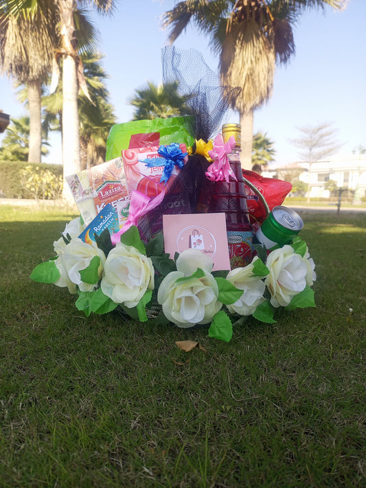 Black & White Theme Special Ramadan Basket